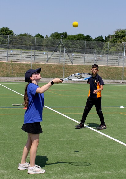 Primary school students enjoy introduction to tennis at Colyton Grammar ...